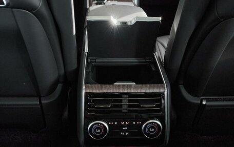 Land Rover Range Rover IV рестайлинг, 2025 год, 27 500 000 рублей, 22 фотография