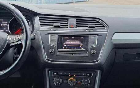 Volkswagen Tiguan II, 2017 год, 1 699 000 рублей, 18 фотография