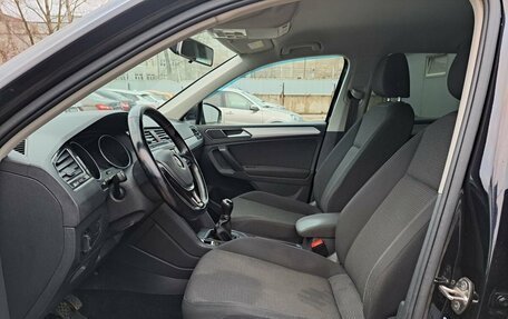 Volkswagen Tiguan II, 2017 год, 1 699 000 рублей, 20 фотография