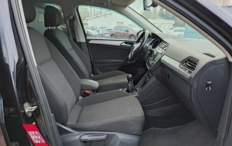 Volkswagen Tiguan II, 2017 год, 1 699 000 рублей, 13 фотография