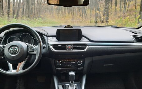 Mazda 6, 2016 год, 1 350 000 рублей, 10 фотография