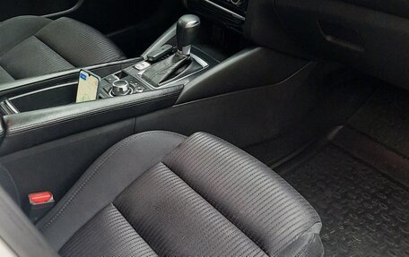 Mazda 6, 2016 год, 1 350 000 рублей, 13 фотография