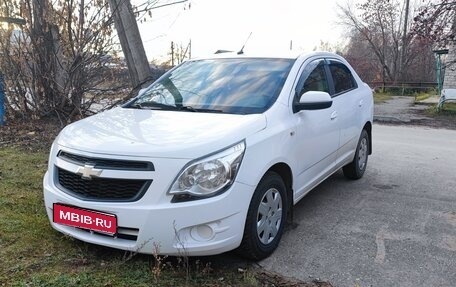 Chevrolet Cobalt II, 2013 год, 560 000 рублей, 1 фотография