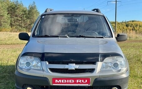 Chevrolet Niva I рестайлинг, 2011 год, 475 000 рублей, 5 фотография