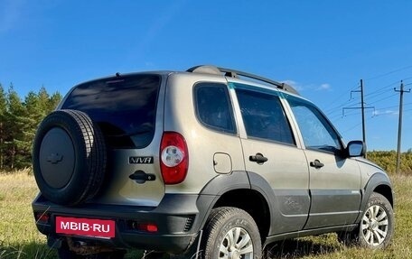 Chevrolet Niva I рестайлинг, 2011 год, 475 000 рублей, 6 фотография