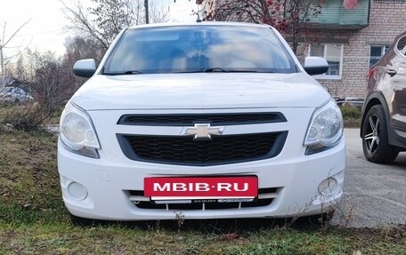 Chevrolet Cobalt II, 2013 год, 560 000 рублей, 2 фотография