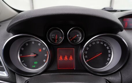 Opel Mokka I, 2014 год, 1 330 000 рублей, 16 фотография