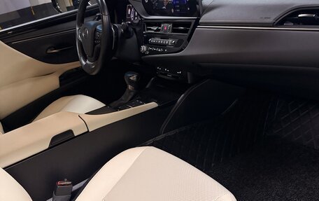 Lexus ES VII, 2022 год, 6 150 000 рублей, 13 фотография