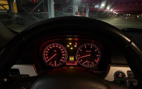 BMW 3 серия, 2010 год, 1 050 000 рублей, 10 фотография