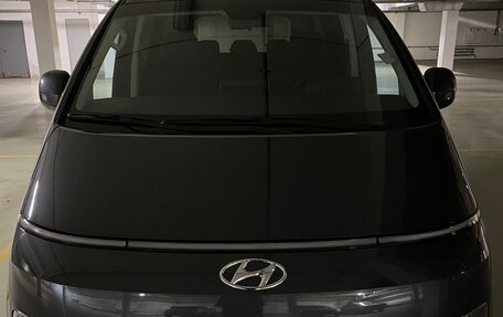 Hyundai Staria, 2022 год, 4 200 000 рублей, 1 фотография