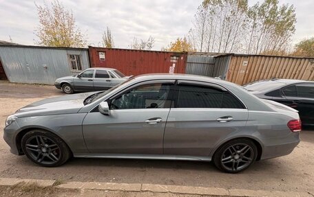 Mercedes-Benz E-Класс, 2014 год, 2 200 000 рублей, 2 фотография