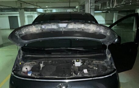 Hyundai Staria, 2022 год, 4 200 000 рублей, 14 фотография