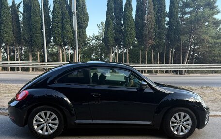 Volkswagen Beetle, 2012 год, 800 000 рублей, 3 фотография