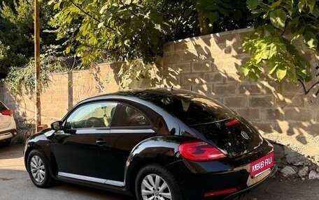 Volkswagen Beetle, 2012 год, 800 000 рублей, 12 фотография