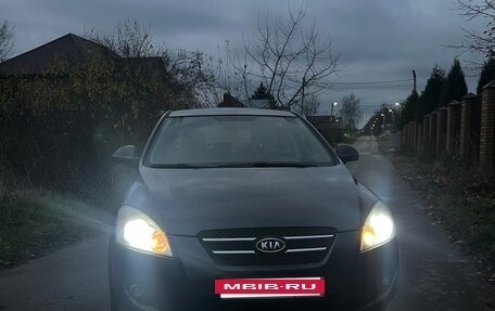 KIA cee'd I рестайлинг, 2009 год, 710 000 рублей, 6 фотография