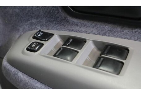 Nissan Serena II, 2001 год, 429 000 рублей, 11 фотография