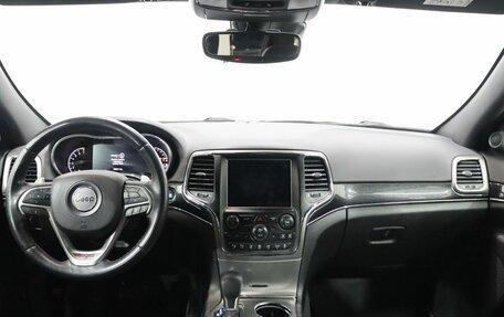 Jeep Grand Cherokee, 2018 год, 3 990 000 рублей, 15 фотография