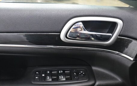 Jeep Grand Cherokee, 2018 год, 3 990 000 рублей, 12 фотография