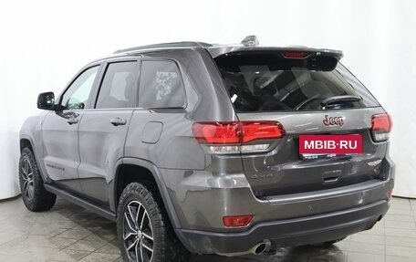 Jeep Grand Cherokee, 2018 год, 3 990 000 рублей, 6 фотография