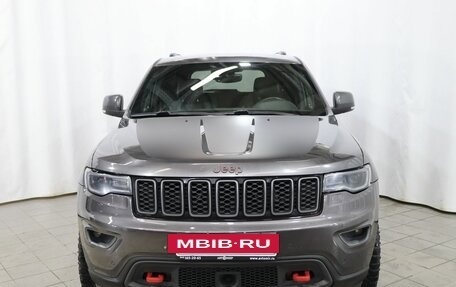 Jeep Grand Cherokee, 2018 год, 3 990 000 рублей, 2 фотография