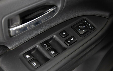 Mitsubishi Outlander III рестайлинг 3, 2017 год, 1 299 000 рублей, 23 фотография