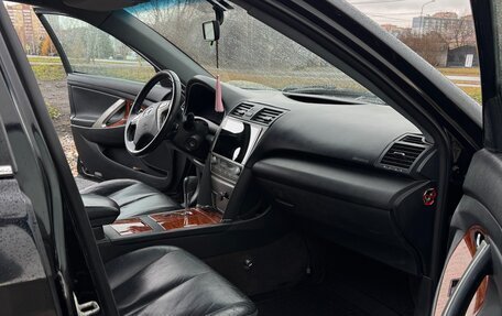 Toyota Camry, 2008 год, 1 050 000 рублей, 6 фотография