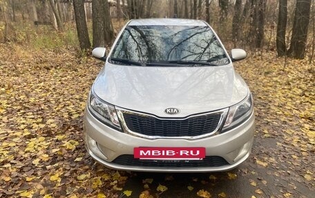 KIA Rio III рестайлинг, 2013 год, 585 000 рублей, 3 фотография