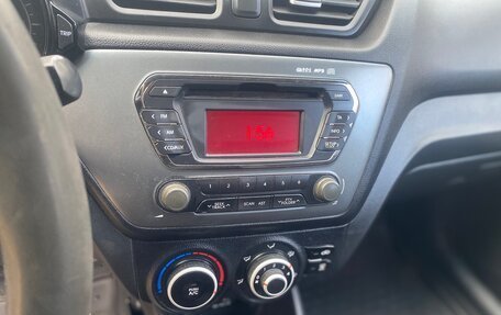 KIA Rio III рестайлинг, 2013 год, 585 000 рублей, 11 фотография