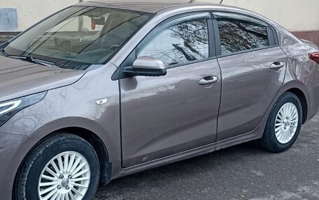 KIA Rio IV, 2020 год, 1 600 000 рублей, 3 фотография