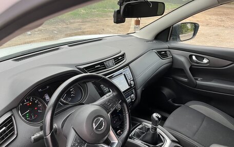 Nissan Qashqai, 2021 год, 1 990 000 рублей, 4 фотография