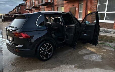 Volkswagen Tiguan II, 2017 год, 1 950 000 рублей, 12 фотография