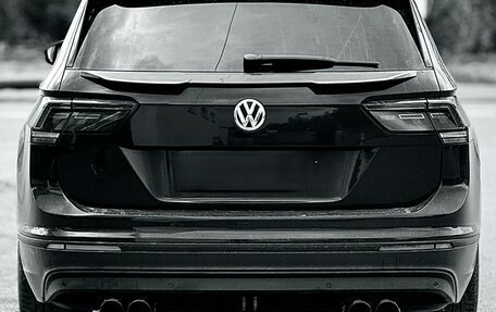 Volkswagen Tiguan II, 2017 год, 1 950 000 рублей, 6 фотография