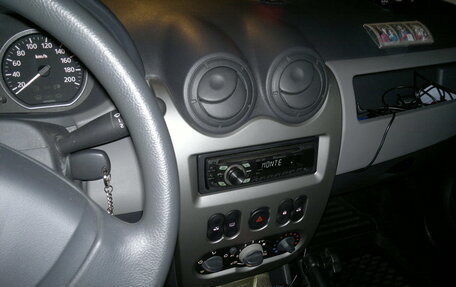 Renault Logan I, 2011 год, 570 000 рублей, 9 фотография