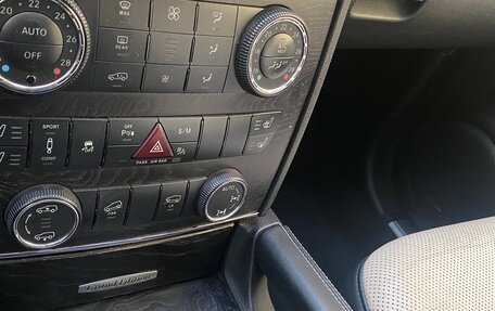 Mercedes-Benz GL-Класс, 2012 год, 2 200 000 рублей, 8 фотография