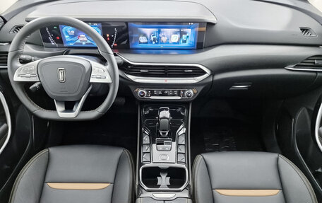 FAW Bestune T77, 2024 год, 2 124 000 рублей, 16 фотография