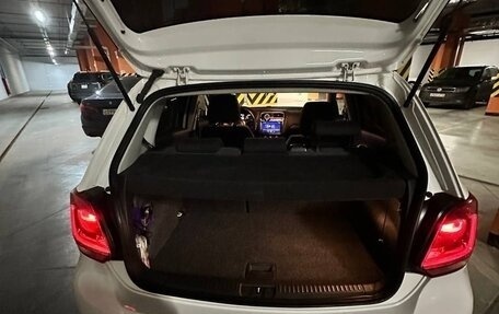 Volkswagen Polo VI (EU Market), 2013 год, 850 000 рублей, 15 фотография