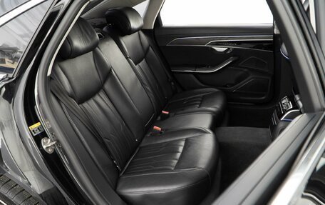 Audi A8, 2019 год, 3 990 000 рублей, 9 фотография