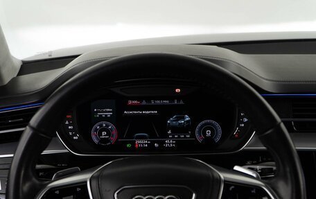 Audi A8, 2019 год, 3 990 000 рублей, 24 фотография