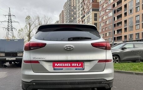 Hyundai Tucson III, 2019 год, 2 135 000 рублей, 3 фотография