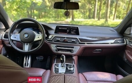 BMW 7 серия, 2020 год, 6 350 000 рублей, 14 фотография