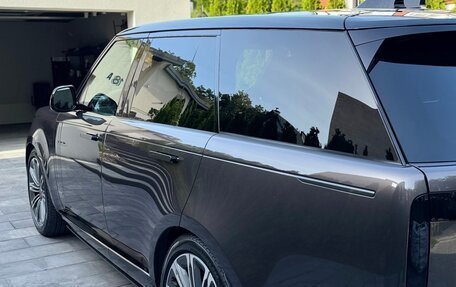 Land Rover Range Rover IV рестайлинг, 2022 год, 13 800 000 рублей, 4 фотография