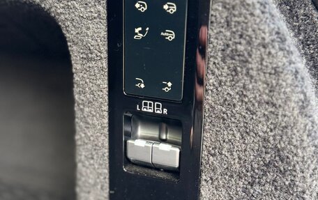 Land Rover Range Rover IV рестайлинг, 2022 год, 13 800 000 рублей, 13 фотография