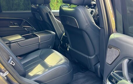 Land Rover Range Rover IV рестайлинг, 2022 год, 13 800 000 рублей, 26 фотография