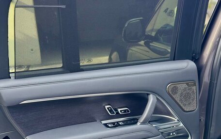 Land Rover Range Rover IV рестайлинг, 2022 год, 13 800 000 рублей, 25 фотография