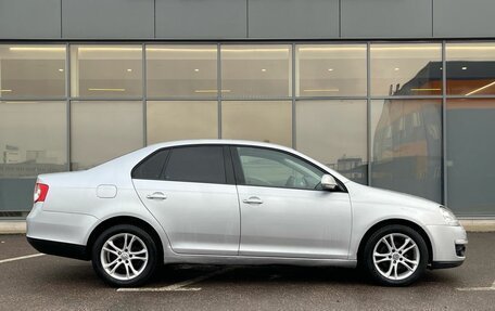 Volkswagen Jetta VI, 2010 год, 539 000 рублей, 3 фотография