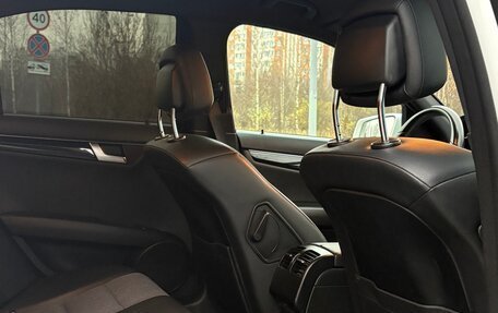 Mercedes-Benz C-Класс, 2012 год, 1 550 000 рублей, 16 фотография