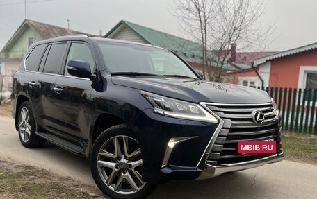Lexus LX III, 2017 год, 4 фотография