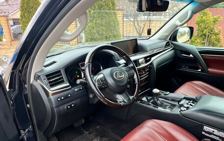 Lexus LX III, 2017 год, 11 фотография