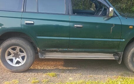 Toyota Land Cruiser Prado 90 рестайлинг, 1996 год, 800 000 рублей, 3 фотография