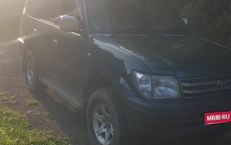 Toyota Land Cruiser Prado 90 рестайлинг, 1996 год, 800 000 рублей, 2 фотография